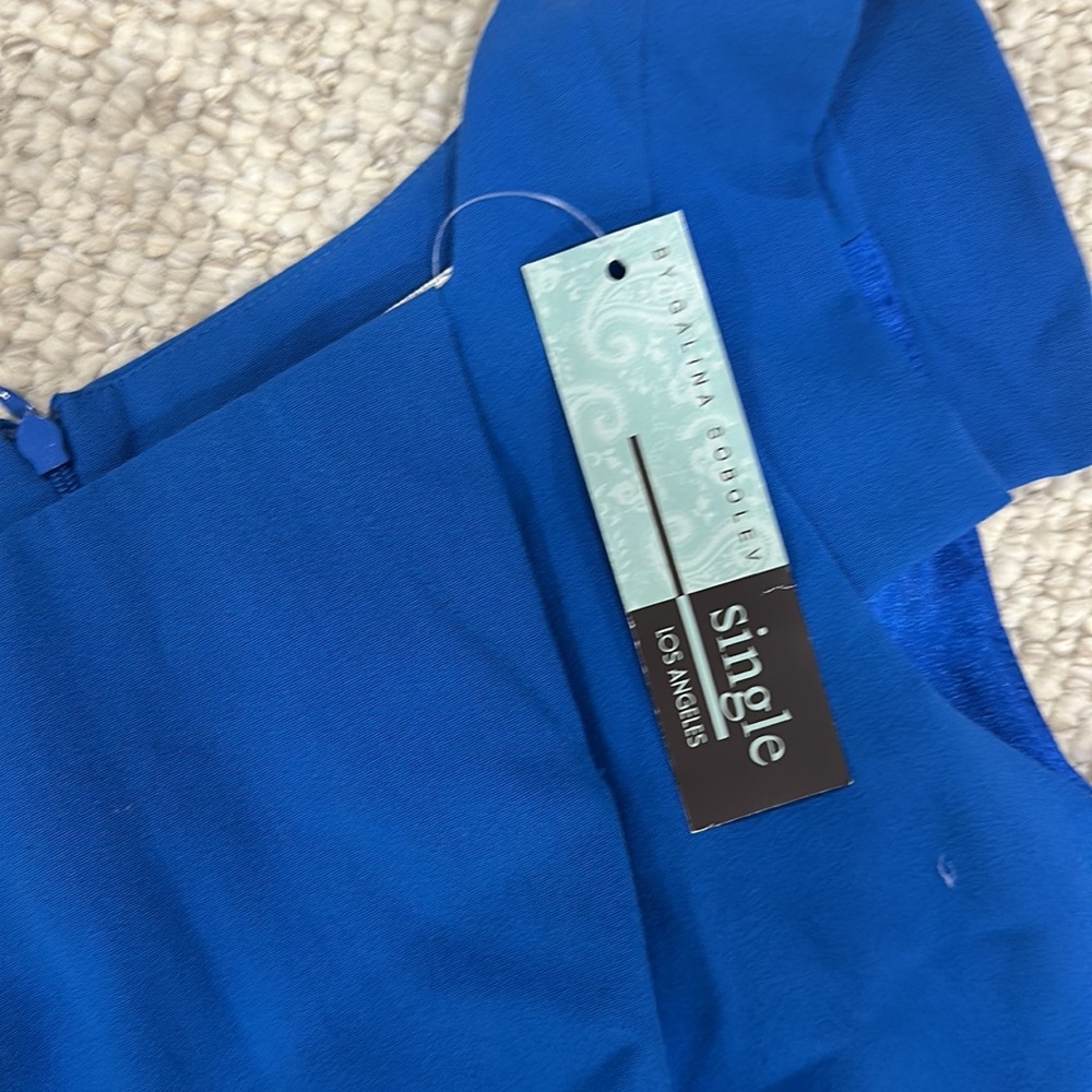 Single Blue Dress - Picture 4 of 9
